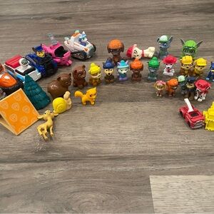Paw Patrol Figures